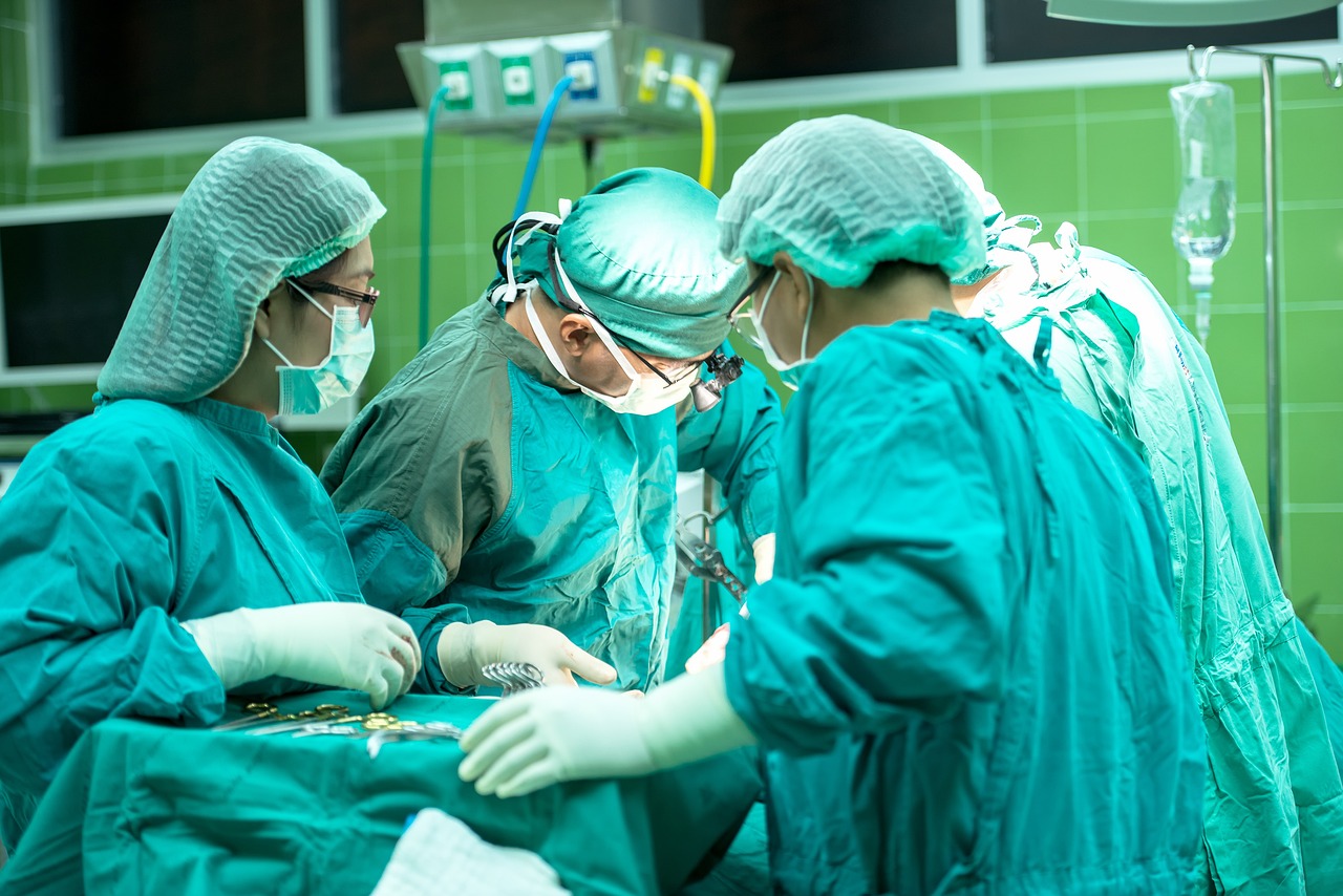¿Qué medicamento le puedo dar a mi bebé para los dientes?
