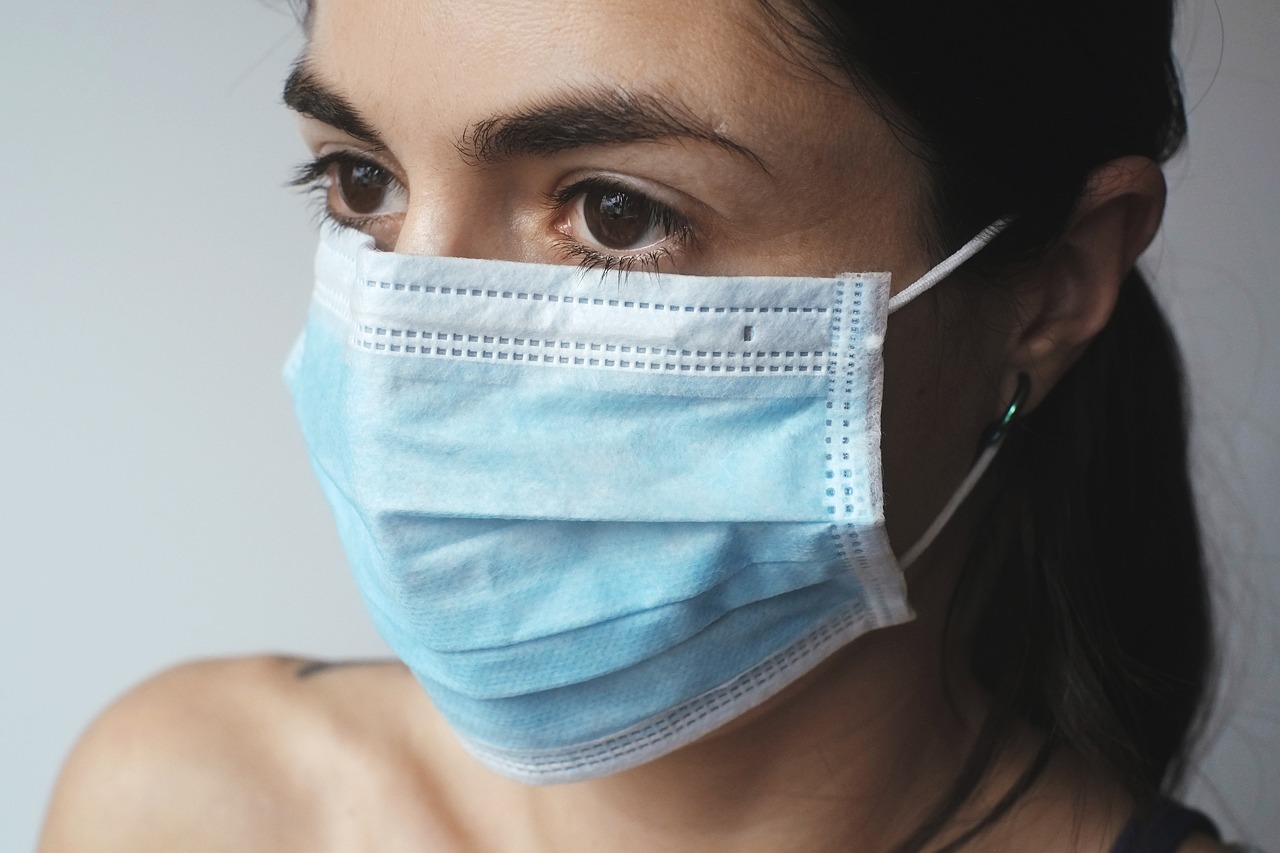 ¿Cuáles son las partes de la cavidad oral?