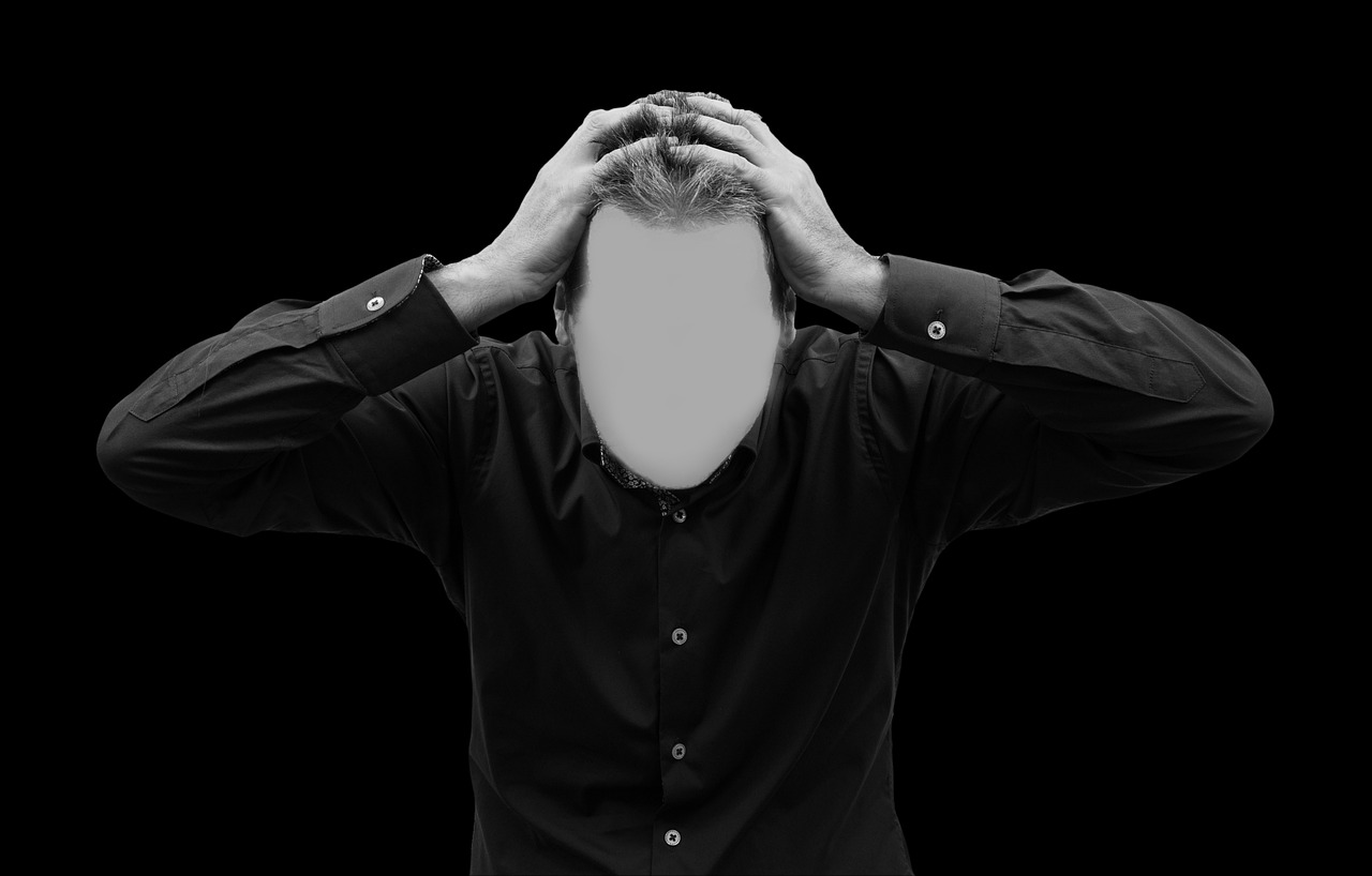 ¿Por qué me arde la lengua y la garganta?